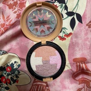 MAC LIMITED EDITION GLEAMTONES POWDER IN SHADE - DUNES AT DUSK